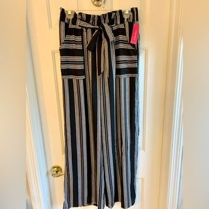 Women’s Black and White Striped Flowy Wide Leg Pants, Size M - NWT
